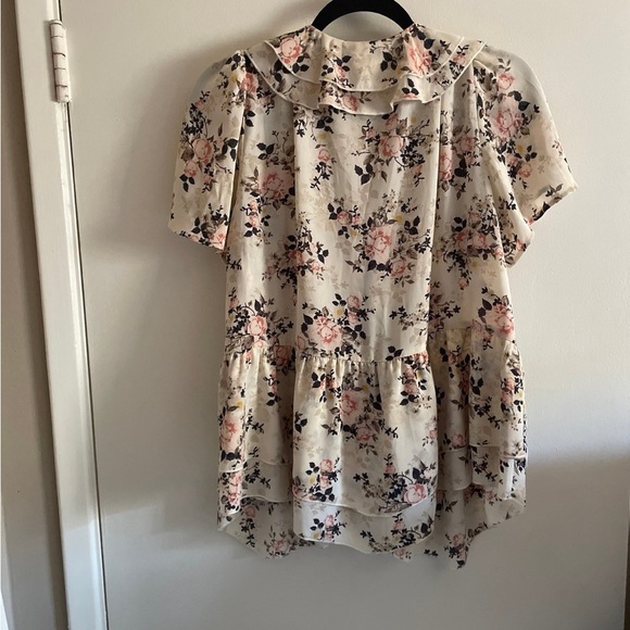 NWOT Torrid Top - Picture 8 of 8